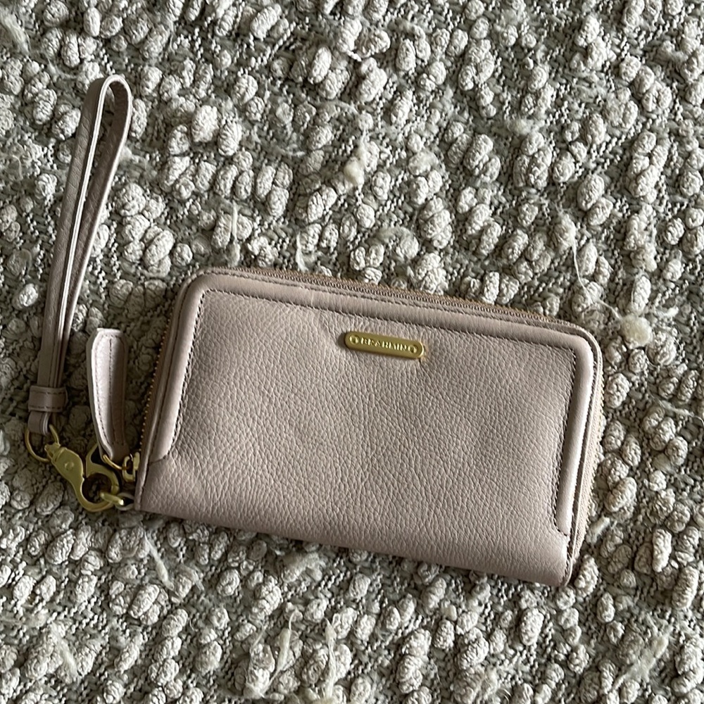 Brahmin Beige Wristlet Wallet. Like New